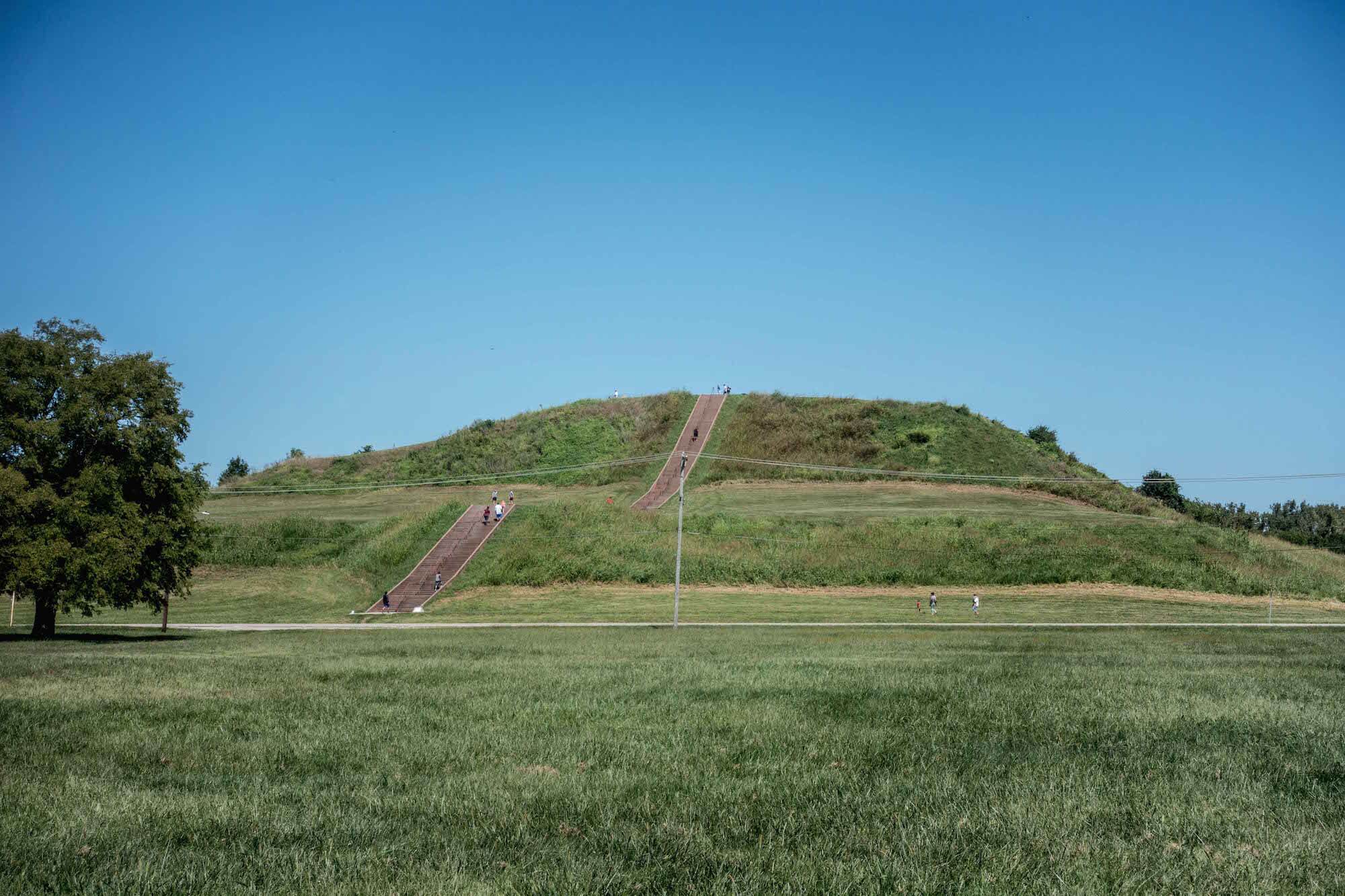 The Ultimate Guide To Visiting Cahokia Mounds Historic Site - Greetings ...